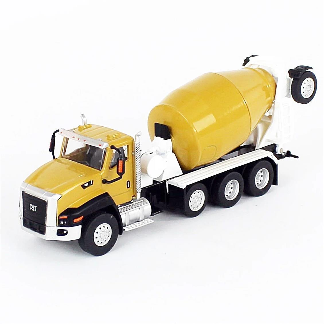 Cat CT660 Çimento Mikseri