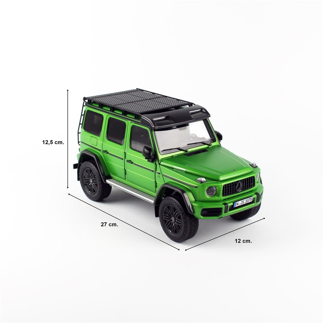 NZG 1075.1/31 1/18 Ölçek, Mercedes-AMG G 63 Arazi Aracı, Cehennem Yeşili Magno, Sergilemeye Hazır Metal Model - Görsel 5
