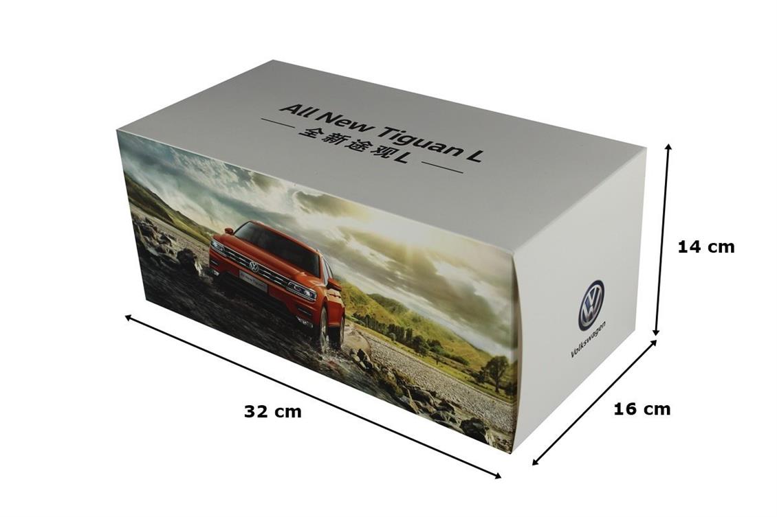 Paudi Model 2386BR 1/18 Ölçek, 2017 Volkswagen Tiguan L, Kahverengi, Sergilemeye Hazır Metal Araba Modeli - Görsel 5