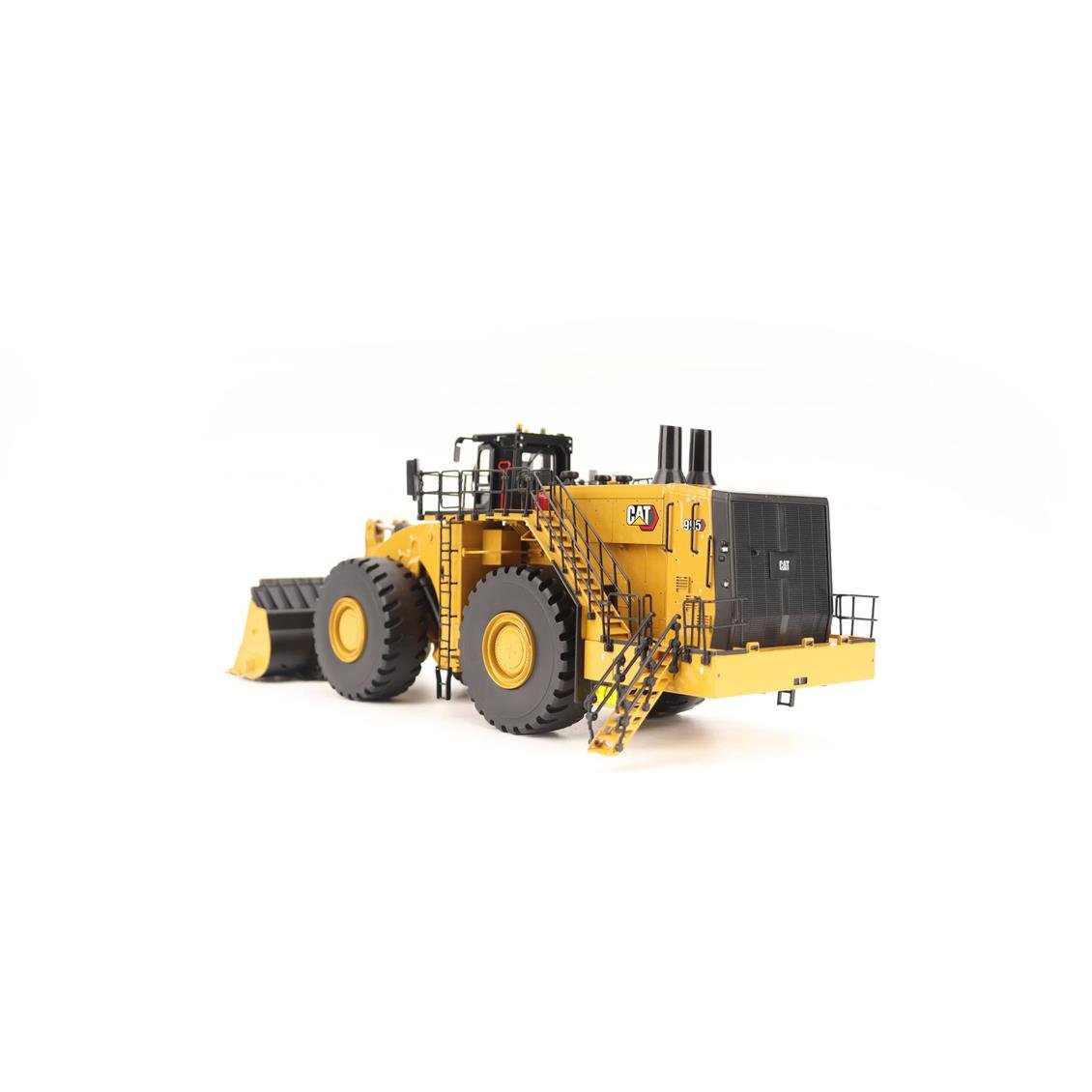 Sergilemeye Hazır Metal İş Makinası Modeli