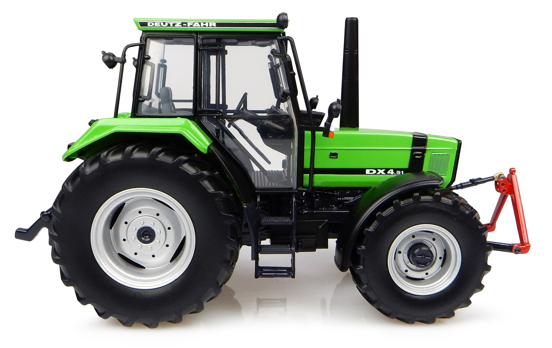 Universal Hobbies UH4905 1/32 Ölçek, Deutz Fahr DX 4.51 Traktör, Sergilemeye Hazır Metal Tarımsal Makina Modeli - Görsel 4